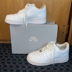 Nike Air Force 1